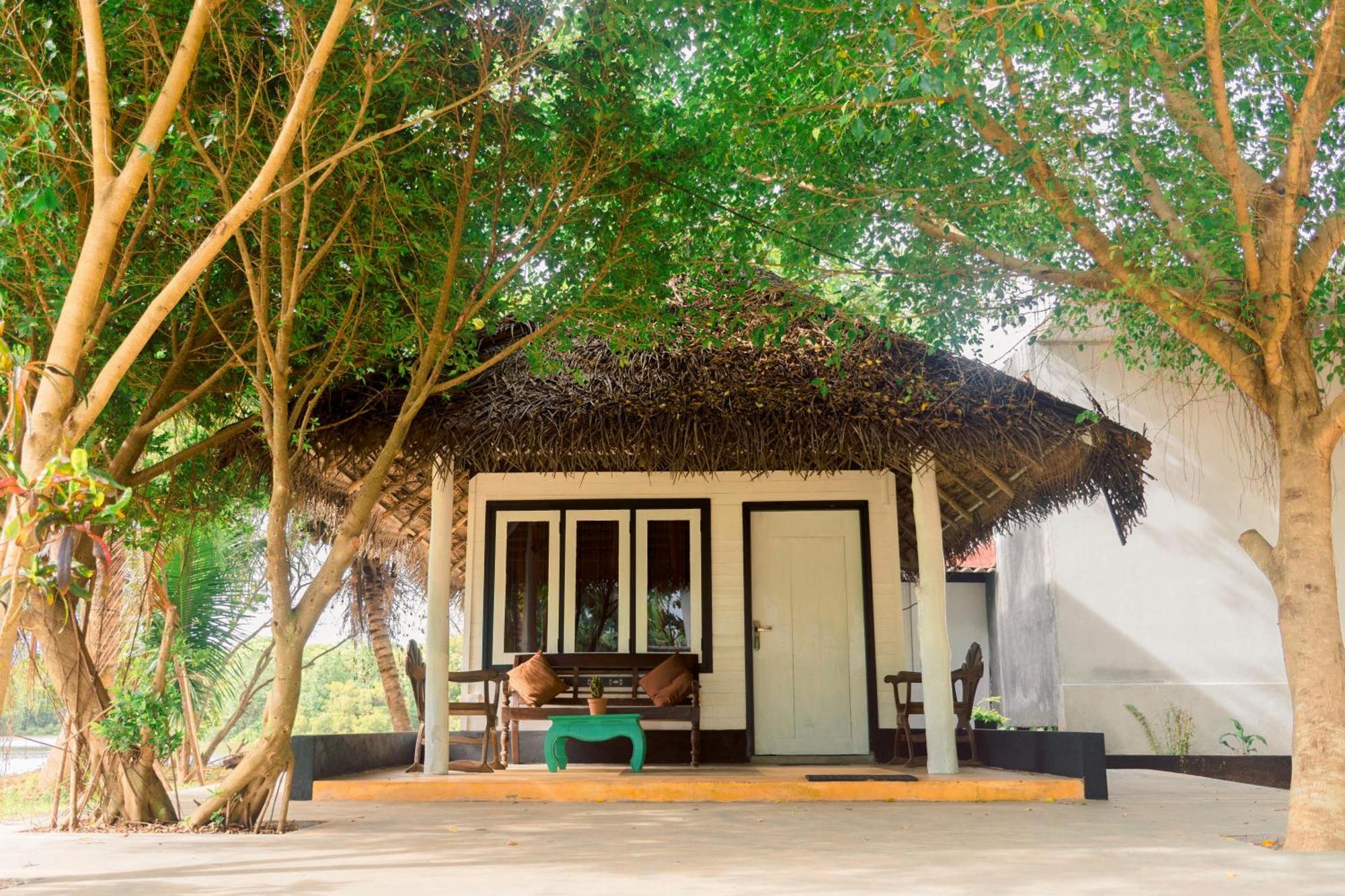 Harmony Beach Bungalows Tangalle Exterior foto